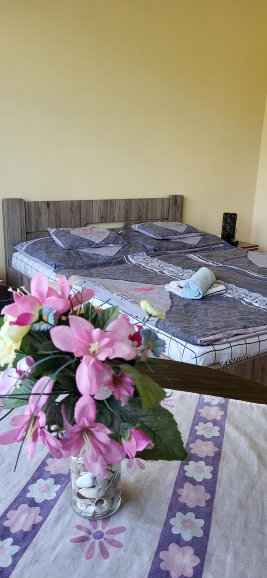 Bastya Apartmanhaz Sarvar Exterior photo