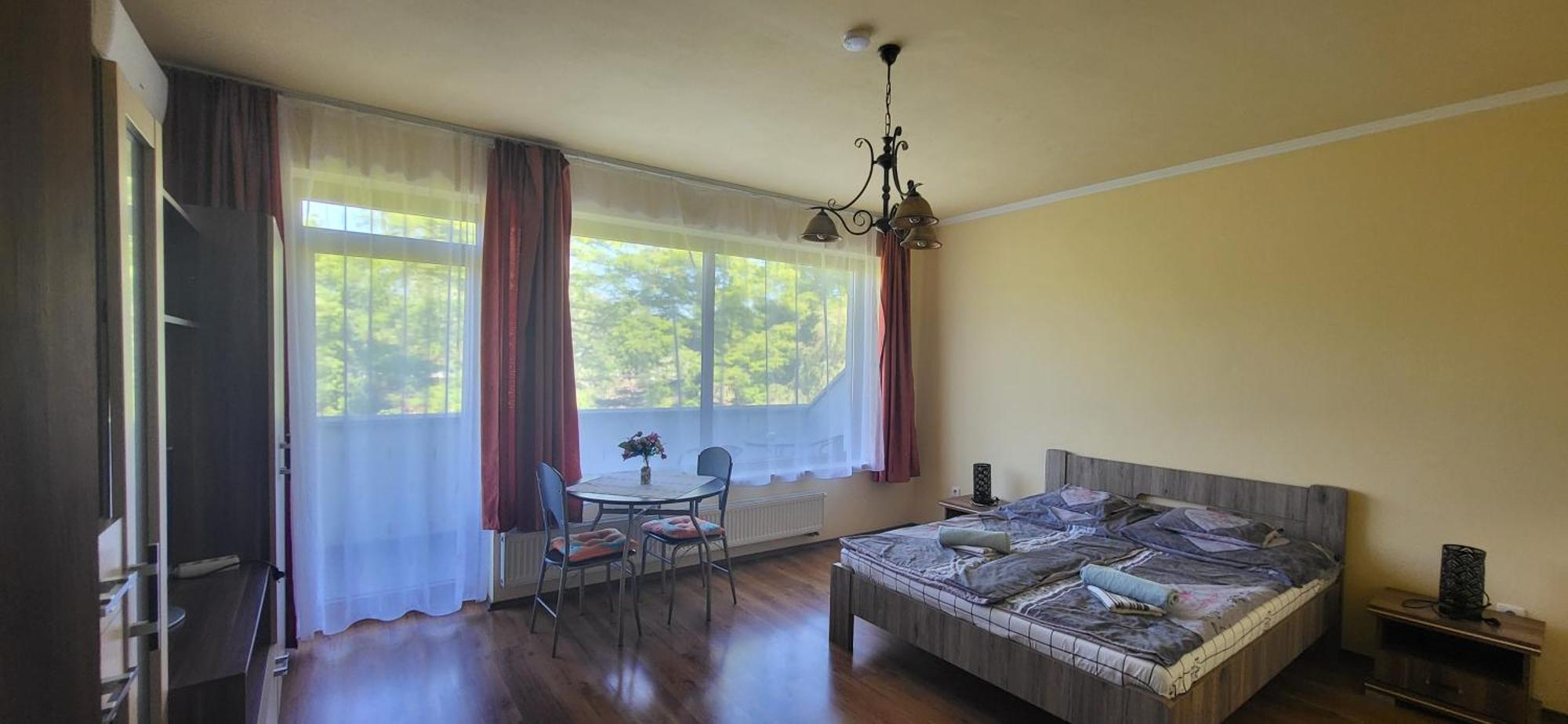 Bastya Apartmanhaz Sarvar Room photo